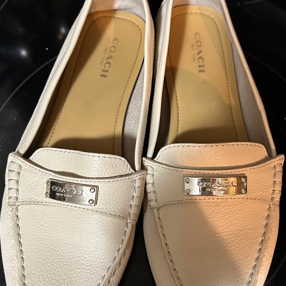 Coach Fredrica Genuine Pebble Leather Loafers 8.5 Round Toe - Picture 4 of 4